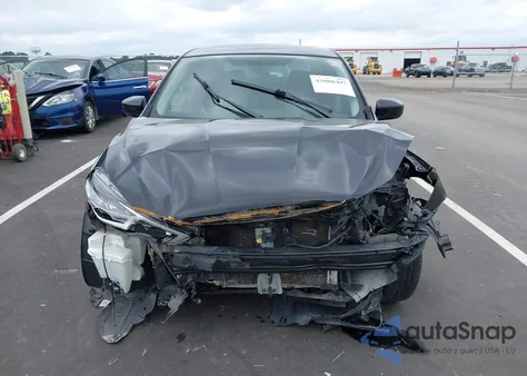 2016 Nissan Sentra Fe+ S/S/Sl/Sr/Sv z USA, uszkodzony, nr VIN 3N1AB7AP4GL643745